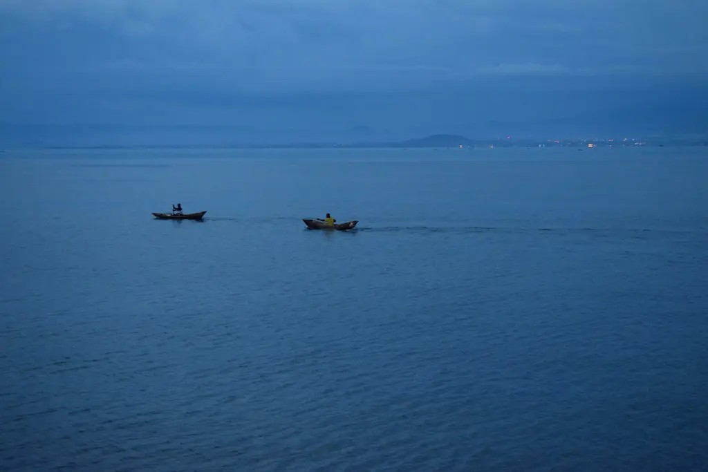 Lake Kivu tours, Lake Kivu boat trips, Lake Kivu islands, Lake Kivu resorts, Lake Kivu fishing