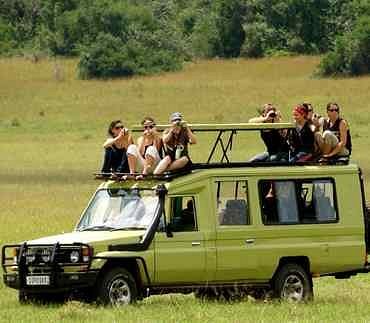 Rent Toyota Safari Rwanda, Toyota Safari vehicle rental Rwanda, Toyota Land Cruiser safari Rwanda, Toyota safari car hire Rwanda, Toyota safari tour Rwanda